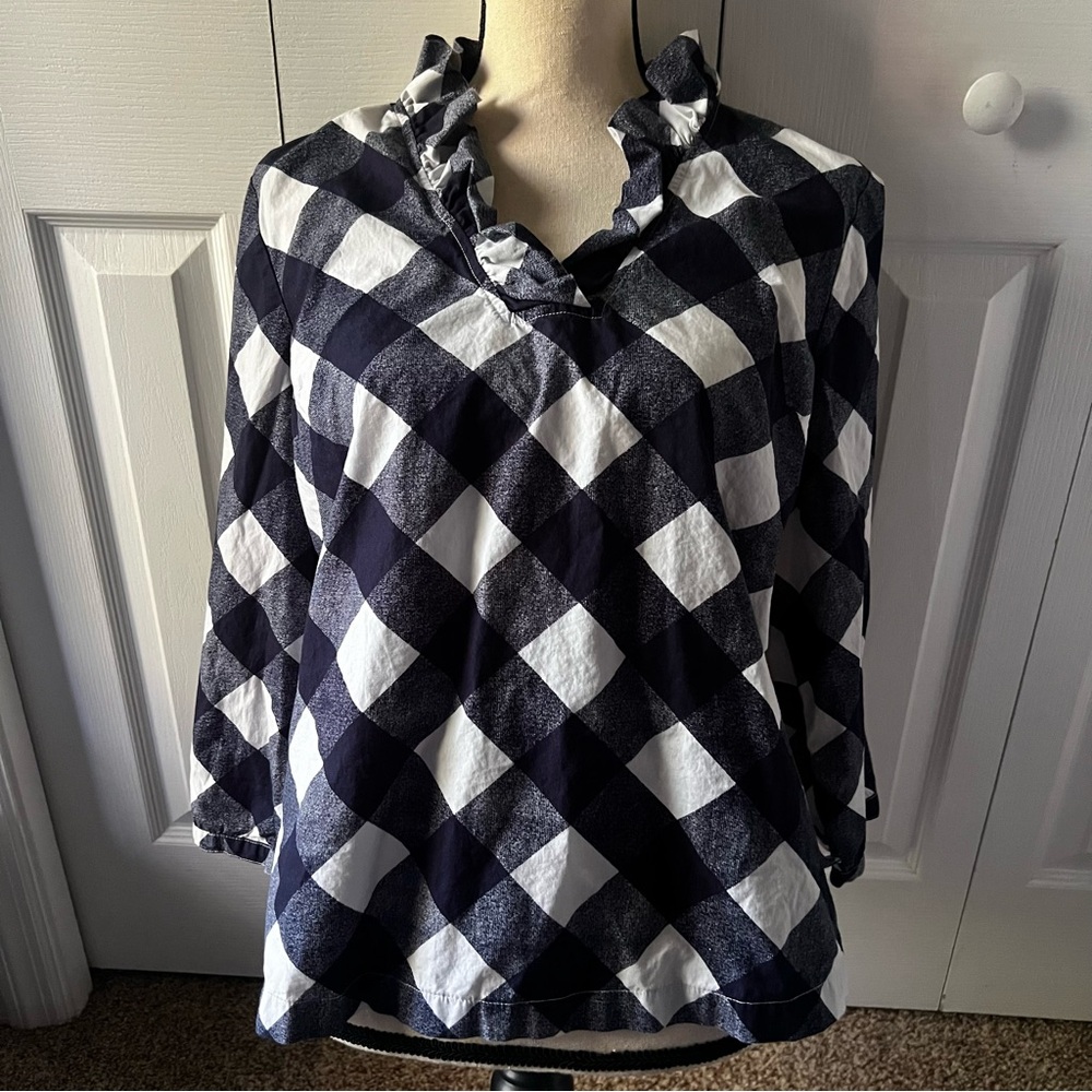 Crown & Ivy Navy and White Checkered 3/4 Sleeve Top Size Large